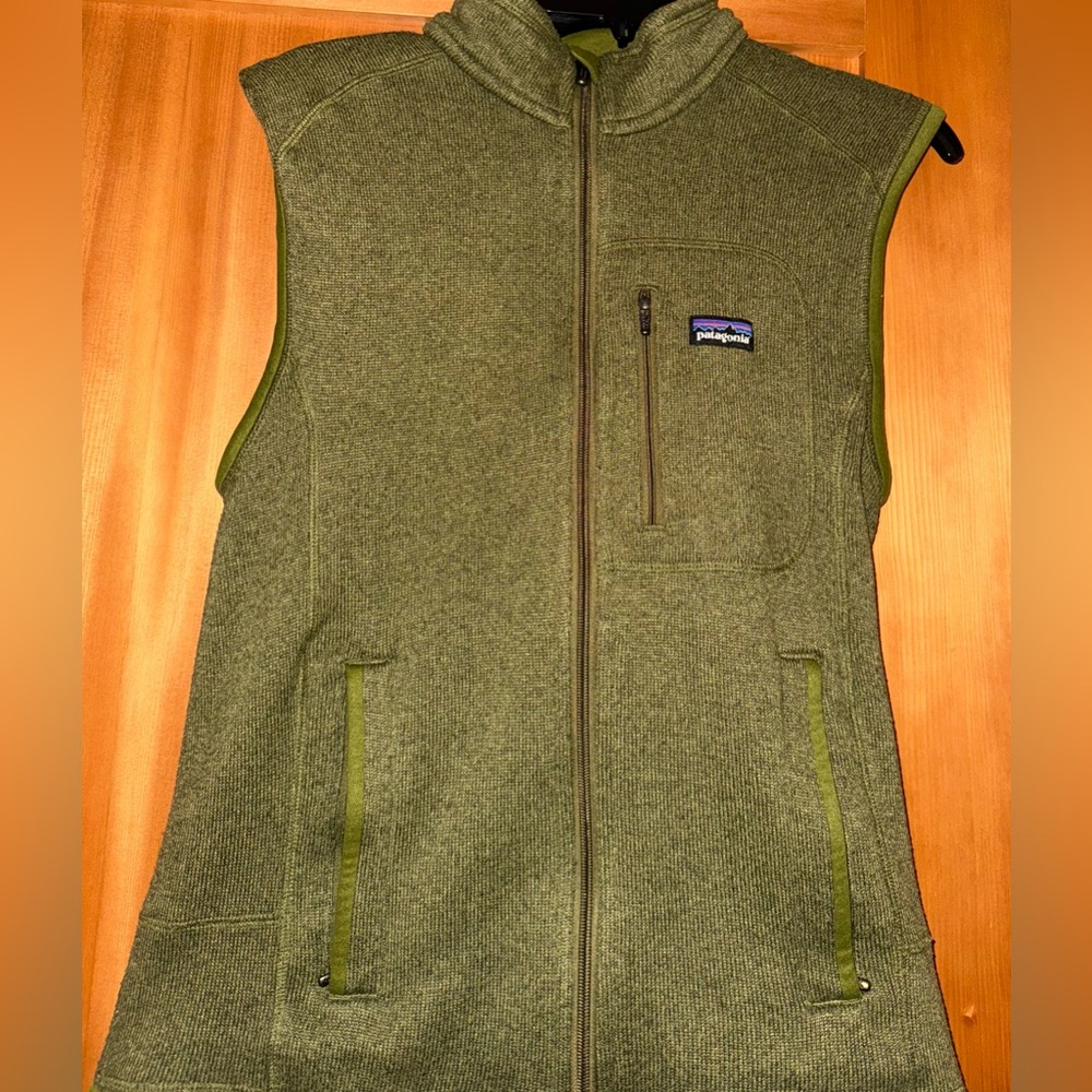 Small Patagonia Green Vest